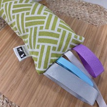 Load image into Gallery viewer, Catnip Super Kicker Cat Toys