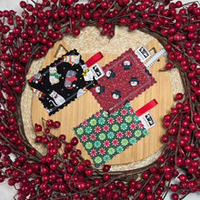 Load image into Gallery viewer, Christmas Catnip Pouches (set of 3)