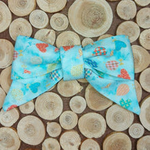 Load image into Gallery viewer, Birthday Balloons Collar Bow
