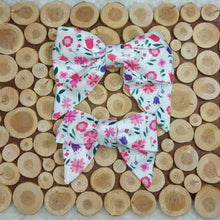 Load image into Gallery viewer, Martha's Floral Collar Bow