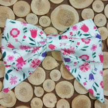 Load image into Gallery viewer, Martha&#39;s Floral Collar Bow
