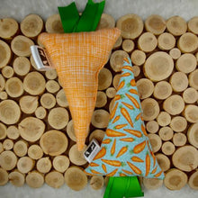 Load image into Gallery viewer, Catnip Carrot Cat Toy
