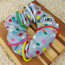 Load image into Gallery viewer, Catnip Scrunchie Cat Toy
